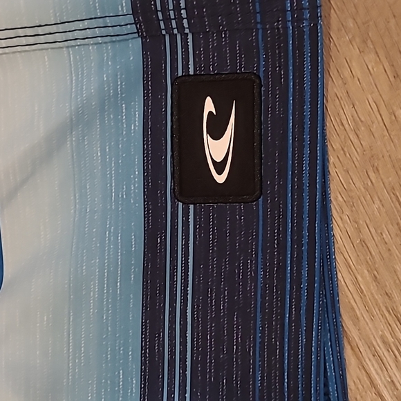 O'NEILL SWIM TRUNKS - Picture 2 of 7